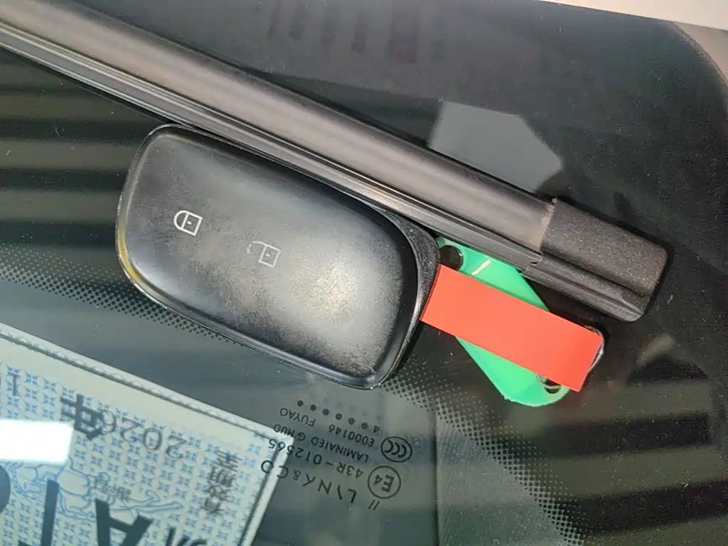Lynk & Co Z20 — миниатюра 9