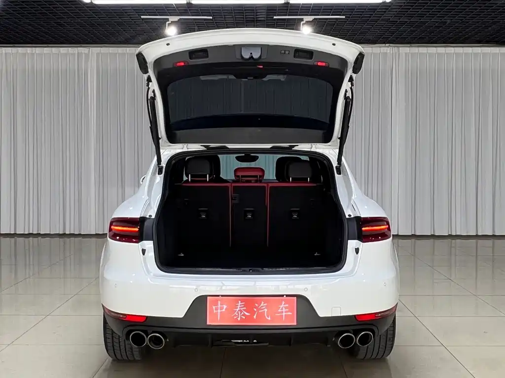 Porsche Macan — миниатюра 6