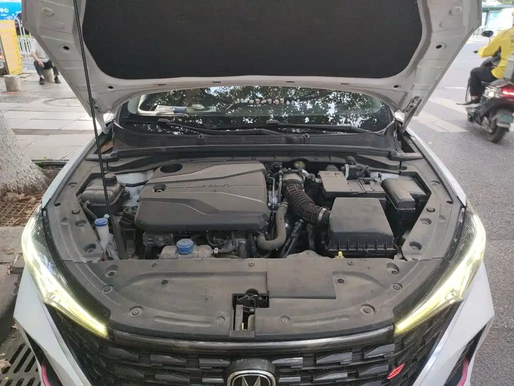 Changan Eado — миниатюра 11