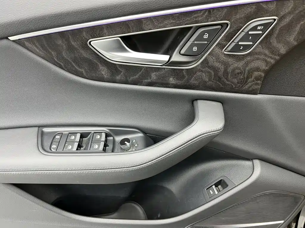 Audi Q8 — миниатюра 18