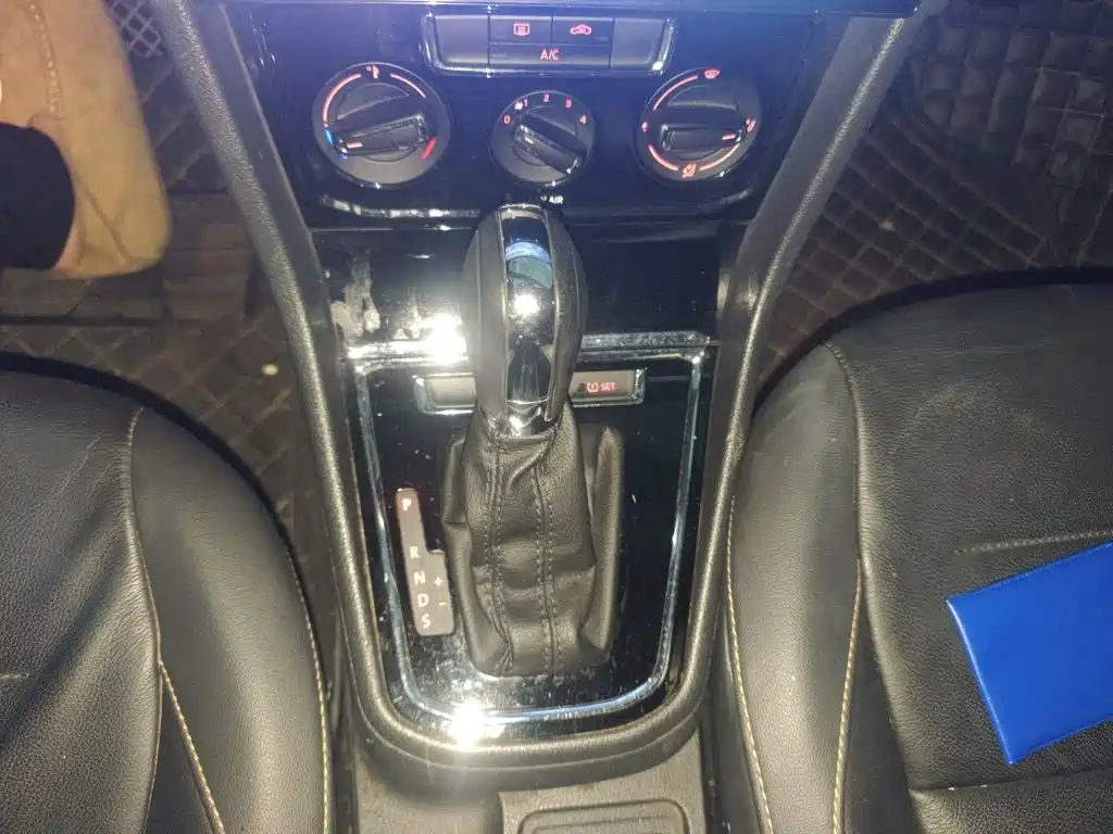 Volkswagen Bora — миниатюра 10