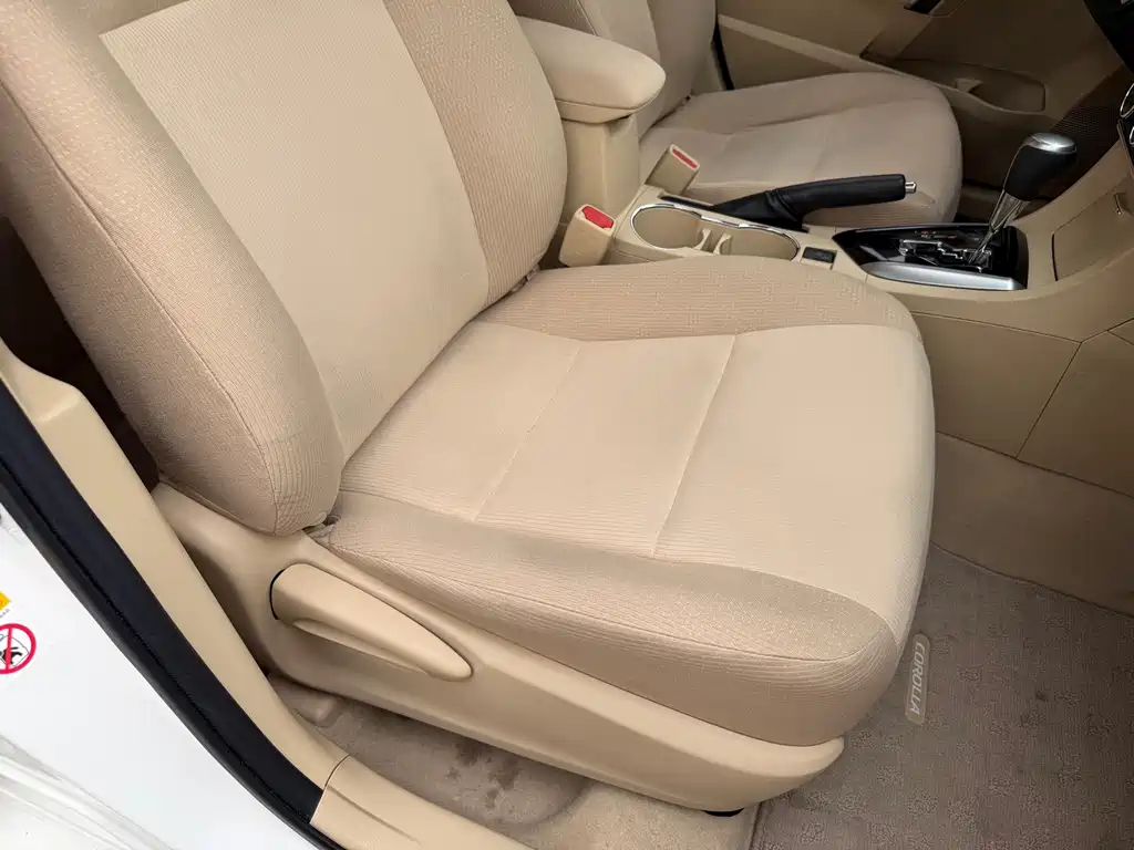 Toyota Corolla — миниатюра 8