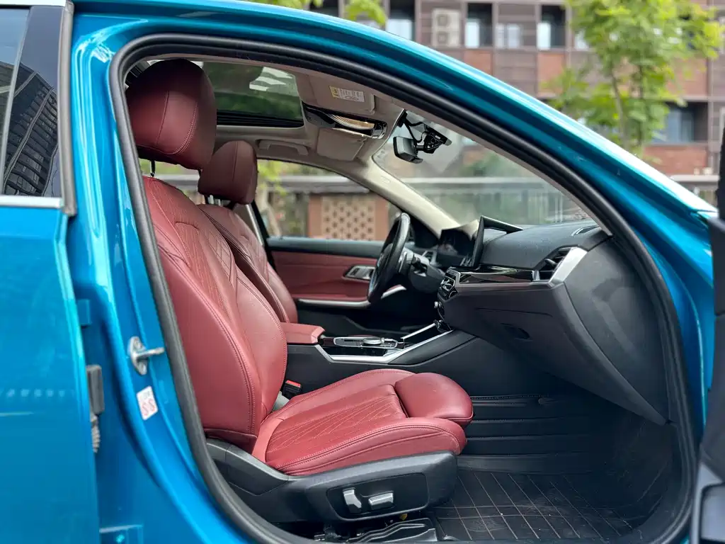 BMW 3 Series — миниатюра 11