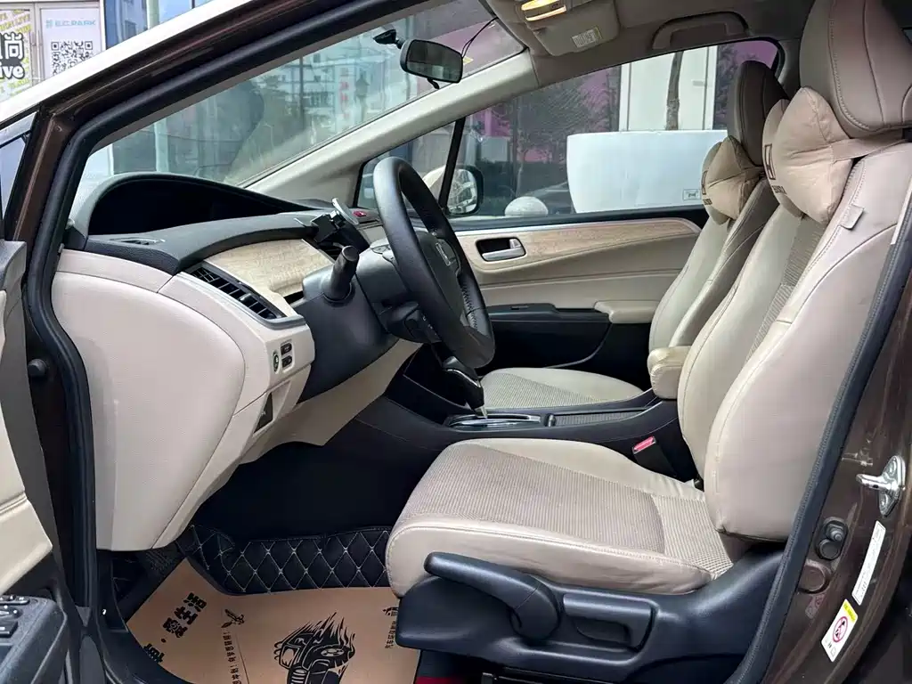Honda Jade 1.8L Auto Comfort Edition 5 seats, фото 12