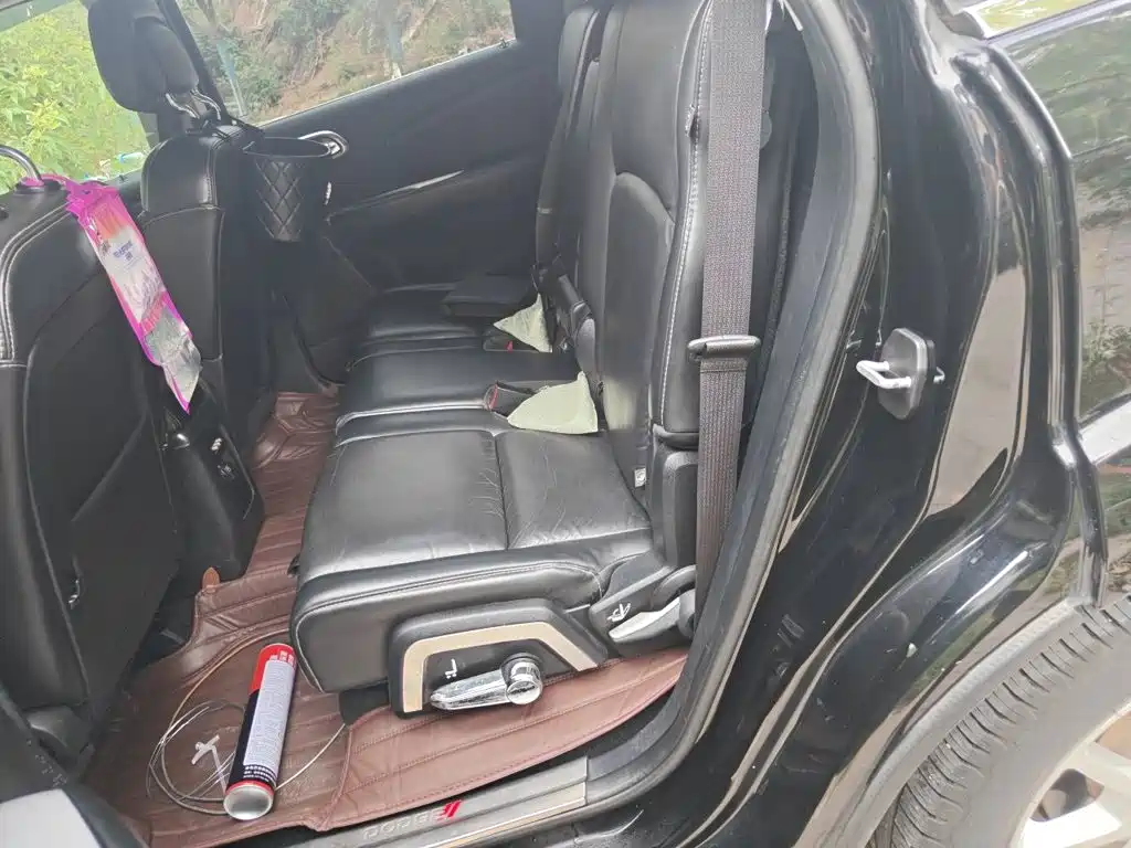 Dodge Journey — миниатюра 13