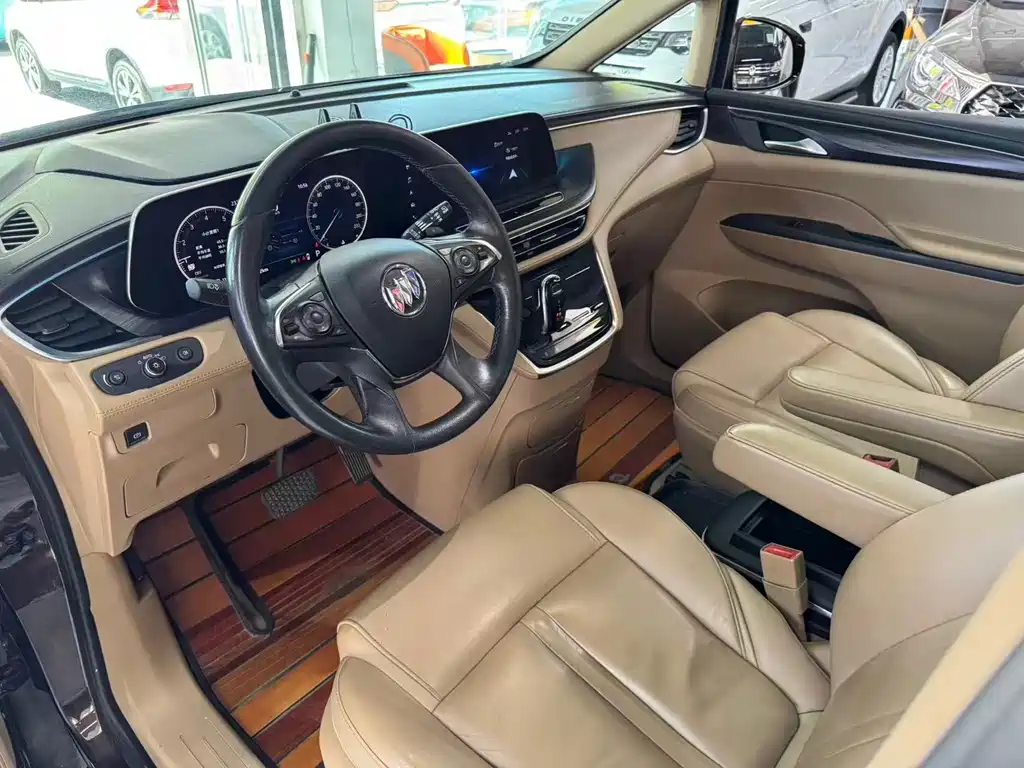 Buick GL8 — миниатюра 7