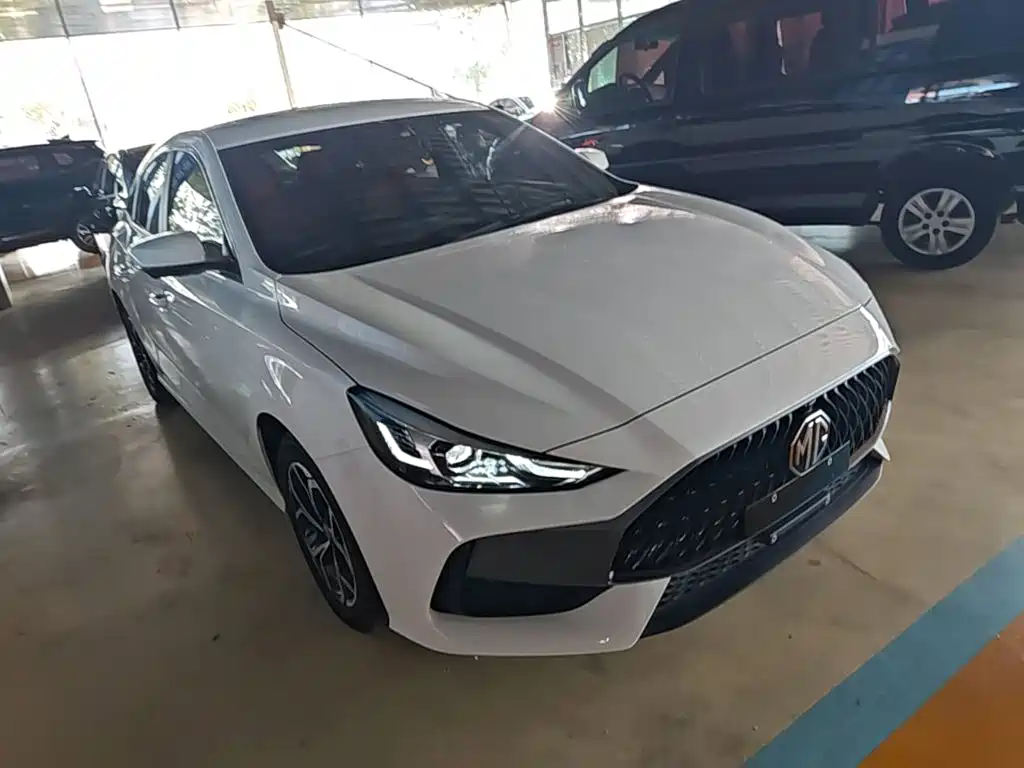MG MG5 — миниатюра 4