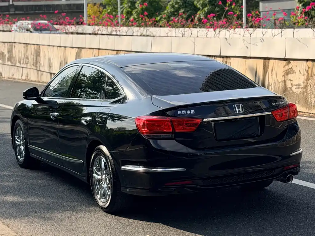 Honda Spirior — миниатюра 15