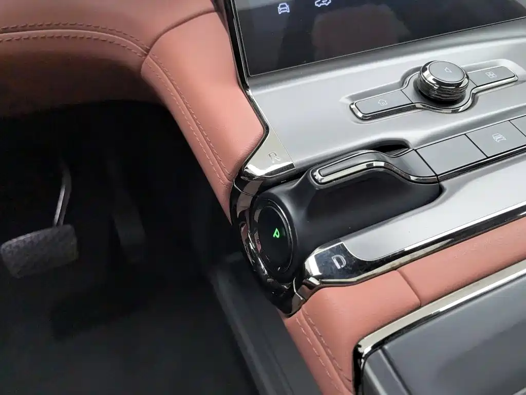 NIO EC6 — миниатюра 13