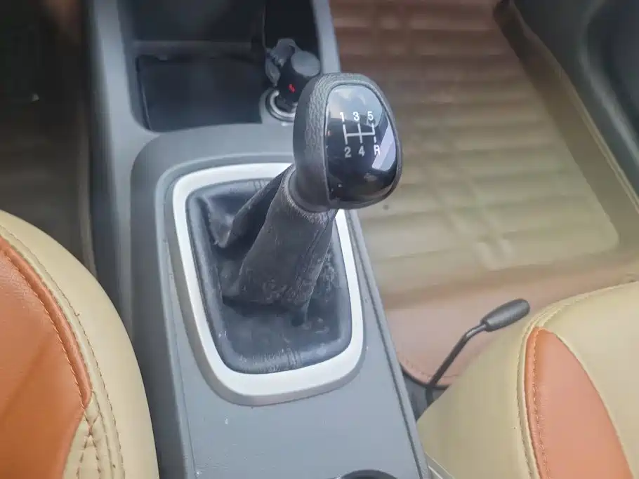 Chevrolet Sail — миниатюра 16