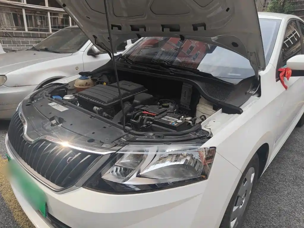 Skoda Rapid — миниатюра 21