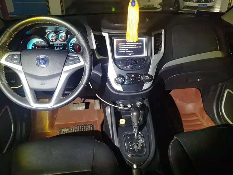 Changan CS35 — миниатюра 12