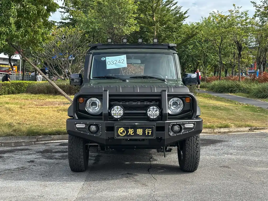 Suzuki Jimny 0