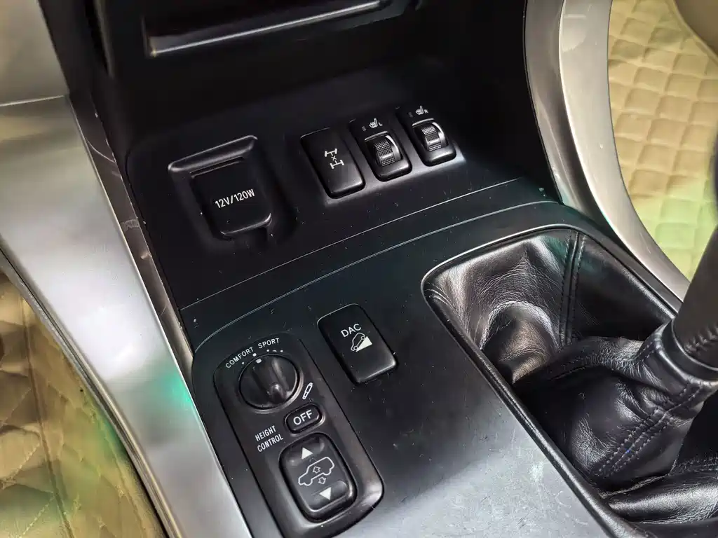 Toyota Prado (Import) — миниатюра 10