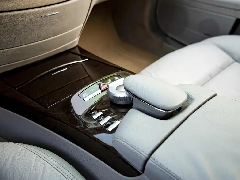 Mercedes-Benz S-Class — миниатюра 27