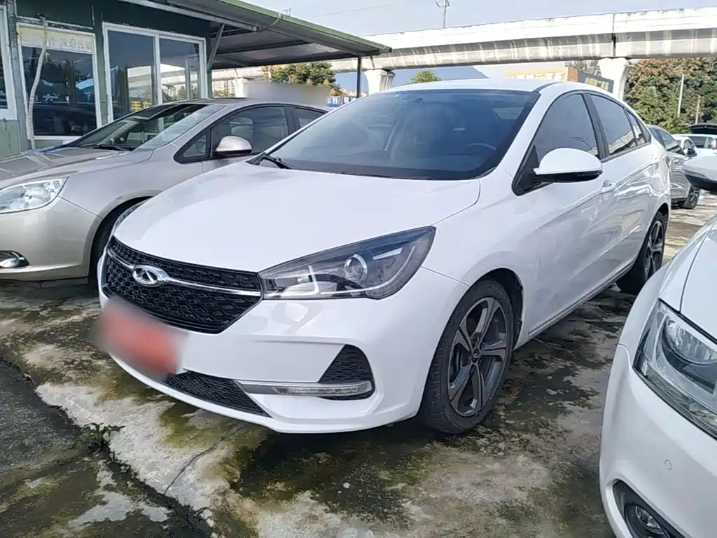 Chery Arrizo 5