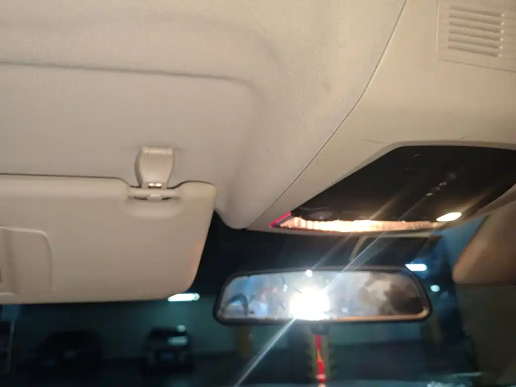 BMW 5 Series — миниатюра 16