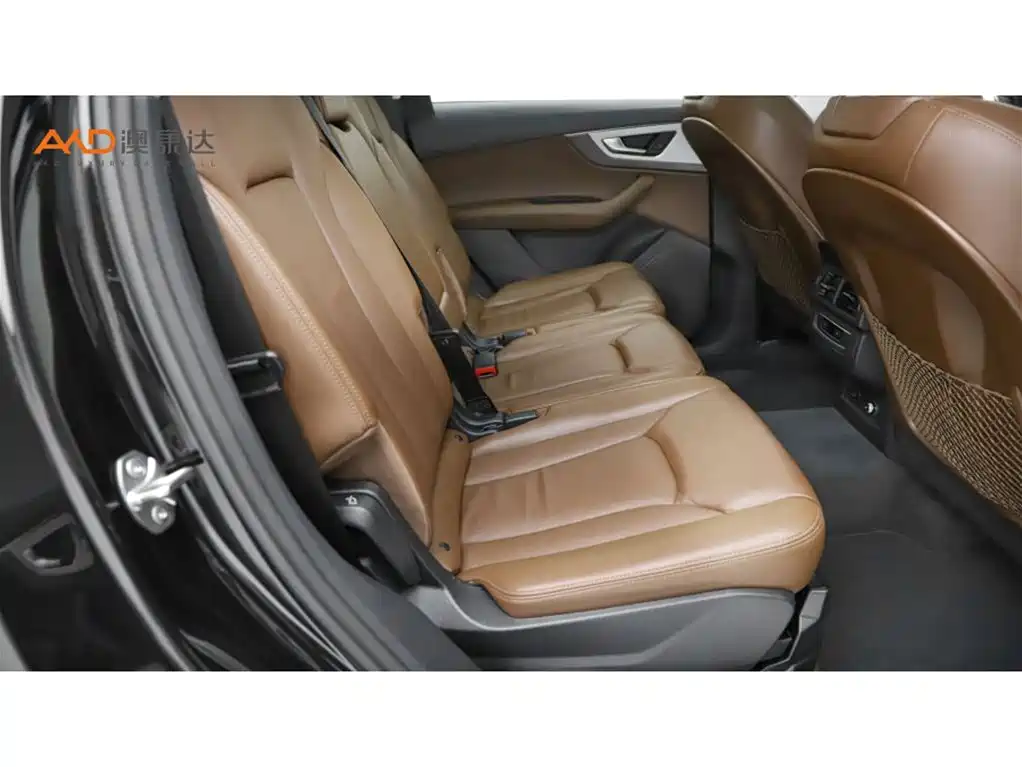 Audi Q7 — миниатюра 8