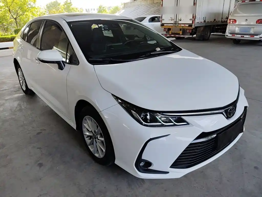Toyota Corolla — миниатюра 4
