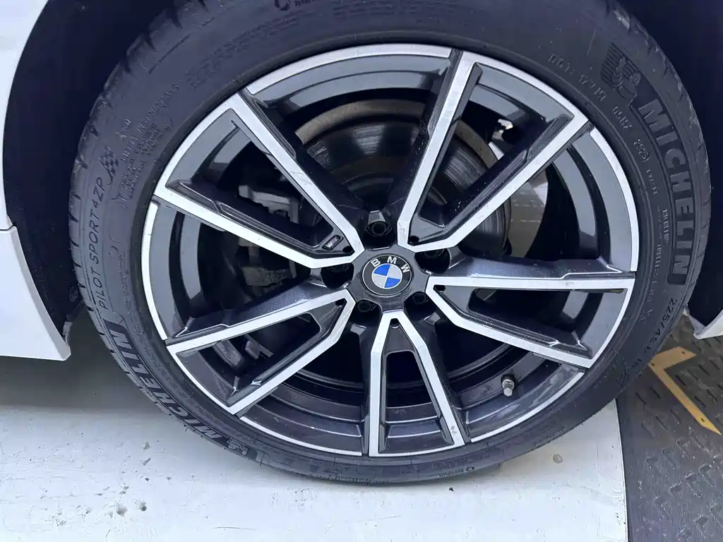 BMW 3 Series — миниатюра 22