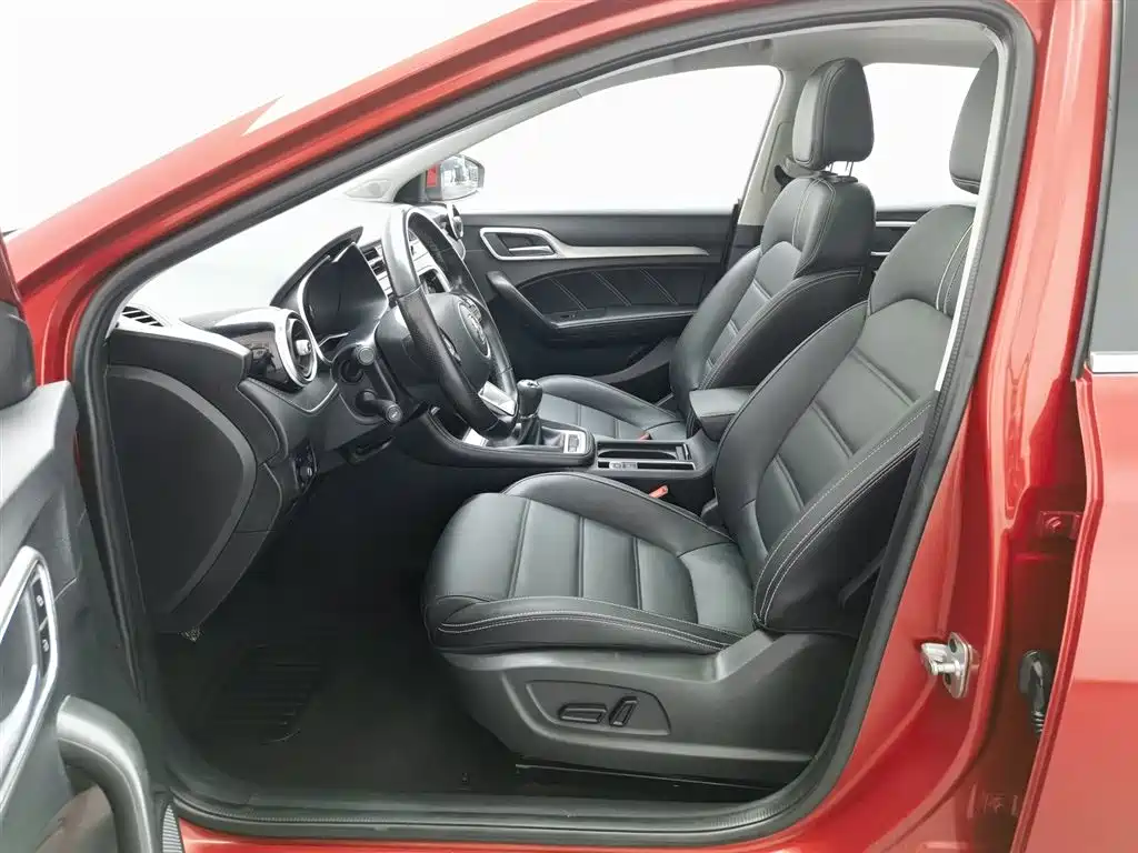 MG 6 2017 20T MT Luxury Smart Connect V
