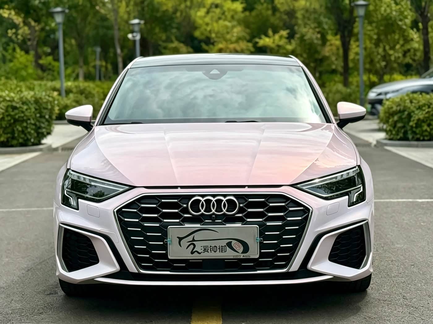 Audi A3 1.4 л 2023 г. Белый, пробег 49000 км