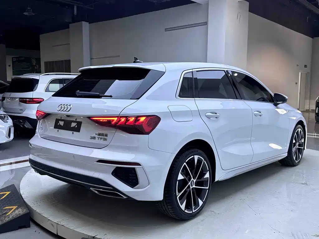 Audi A3 — миниатюра 6