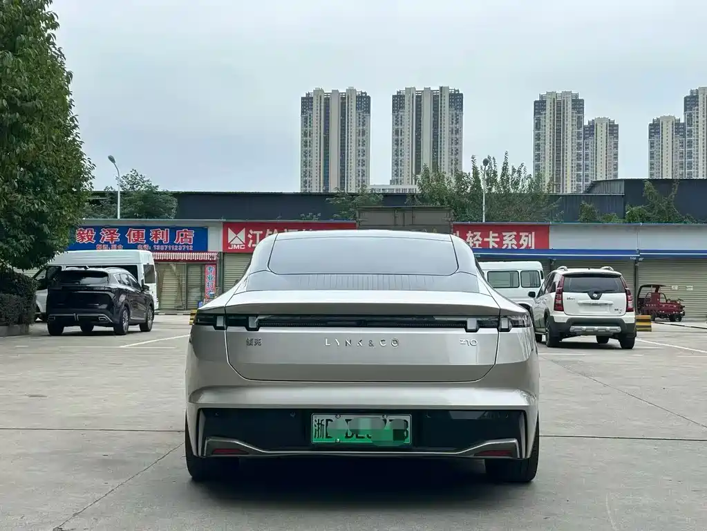 Lynk & Co Z10 — миниатюра 8