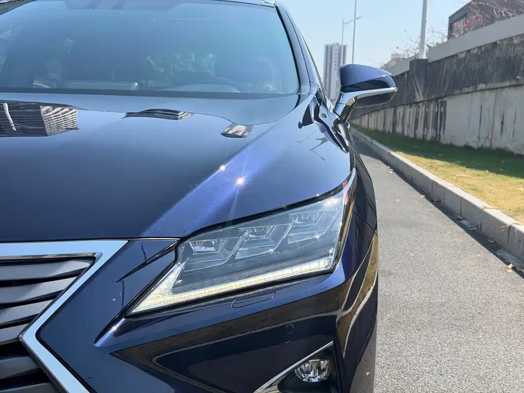 Lexus RX — миниатюра 4