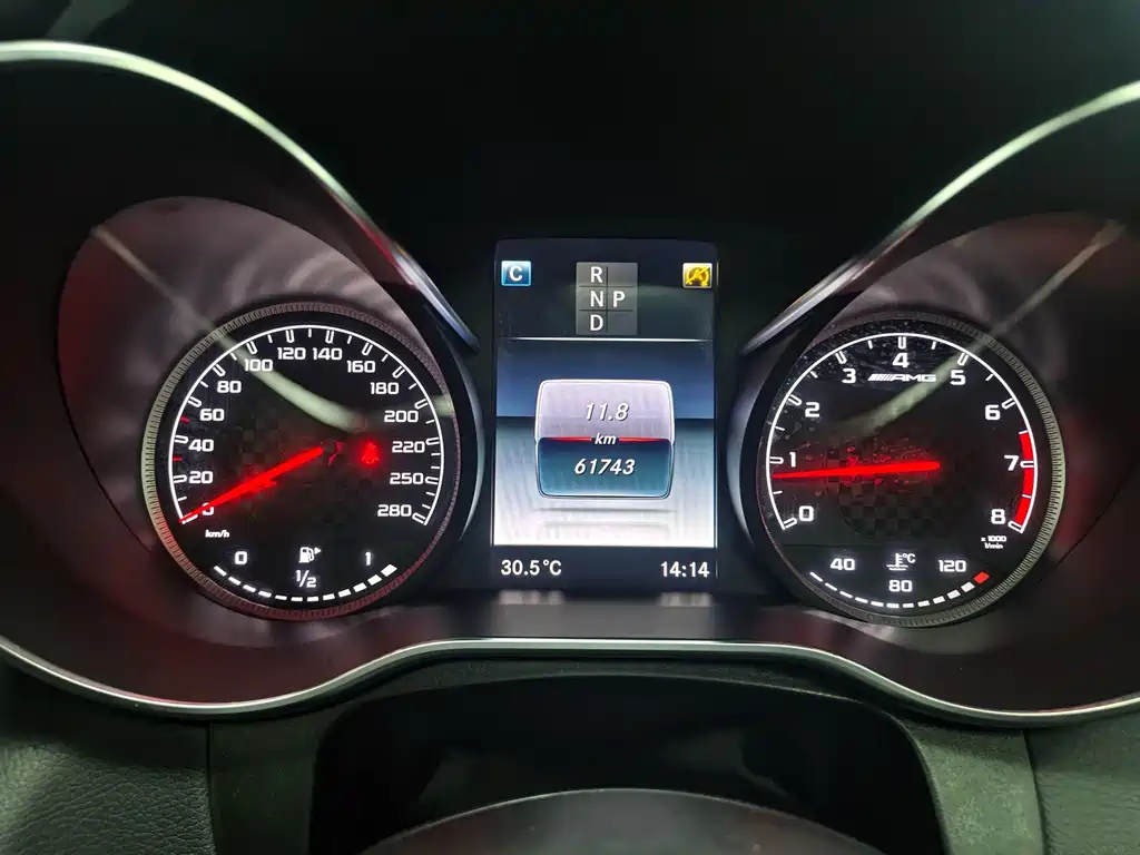 Mercedes-Benz GLC Coupe AMG — миниатюра 16