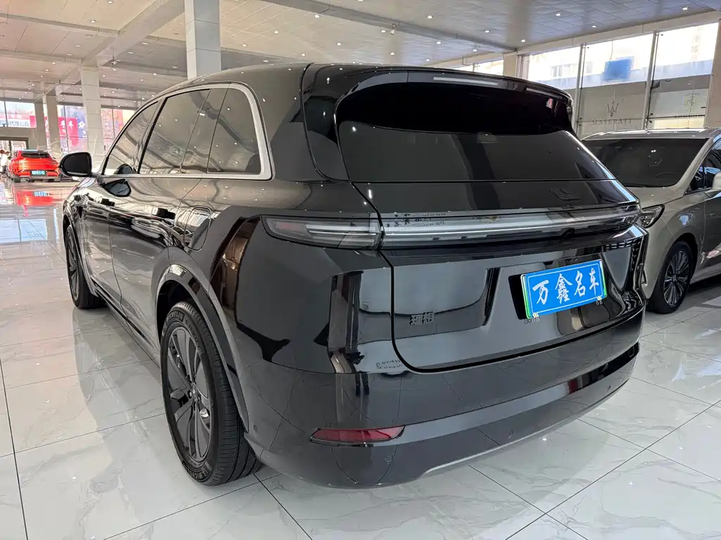 Li Auto IDEAL L7