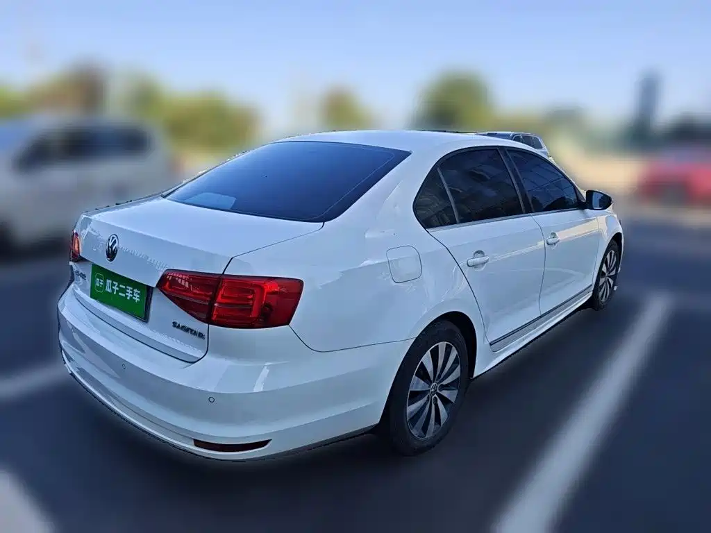 Volkswagen Sagitar — миниатюра 6