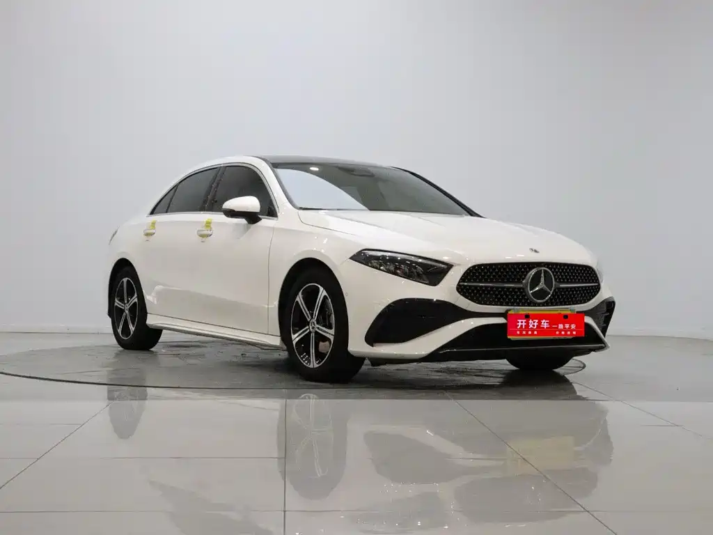 Mercedes-Benz A-Class — миниатюра 3