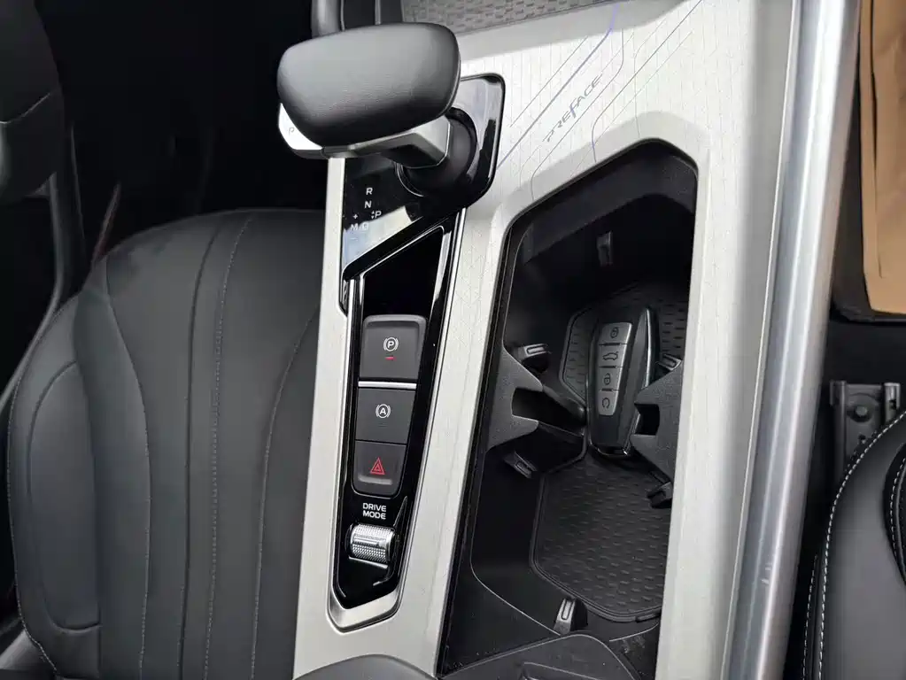 Geely Xingrui — миниатюра 10