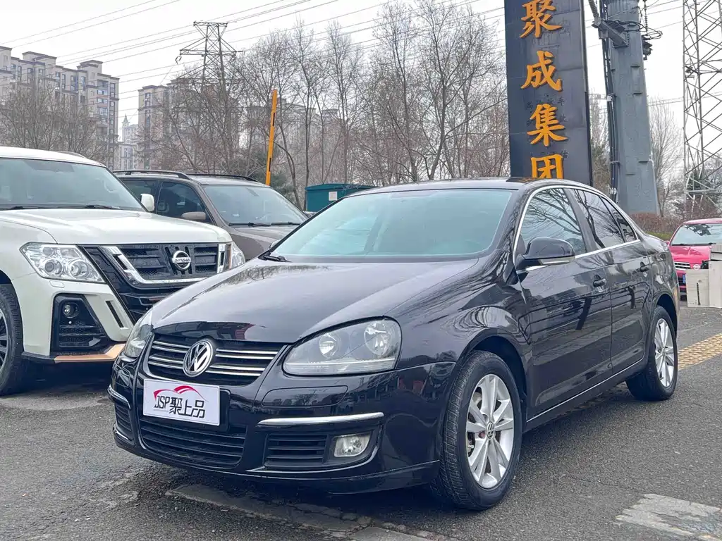 Volkswagen Sagitar 2012
