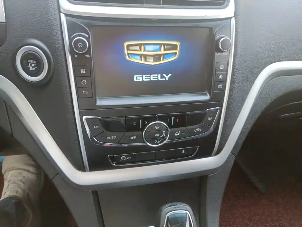Geely Emgrand — миниатюра 13