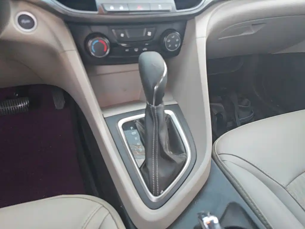 Buick Excelle — миниатюра 14