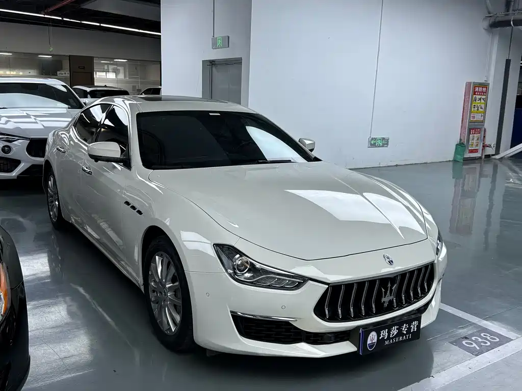 Maserati Ghibli — миниатюра 3