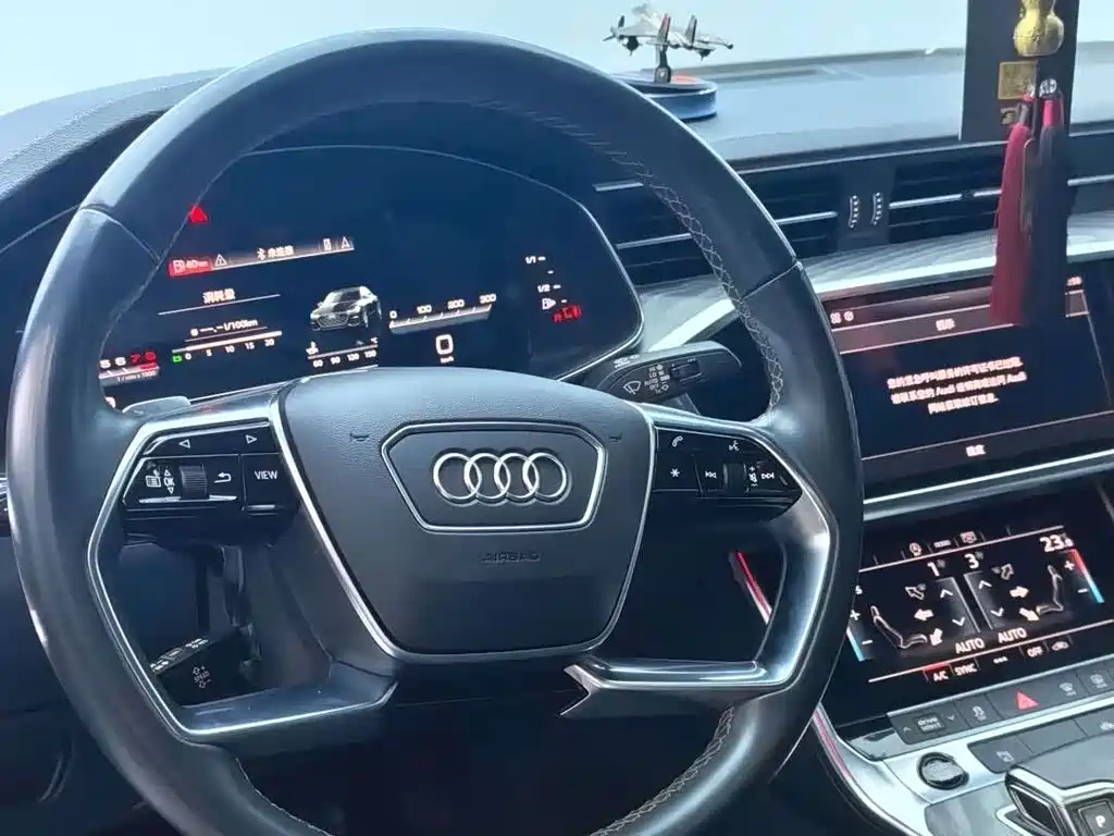 Audi A7L — миниатюра 7