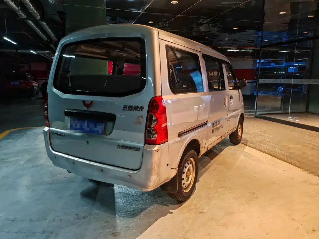 Wuling Rongguang — миниатюра 5