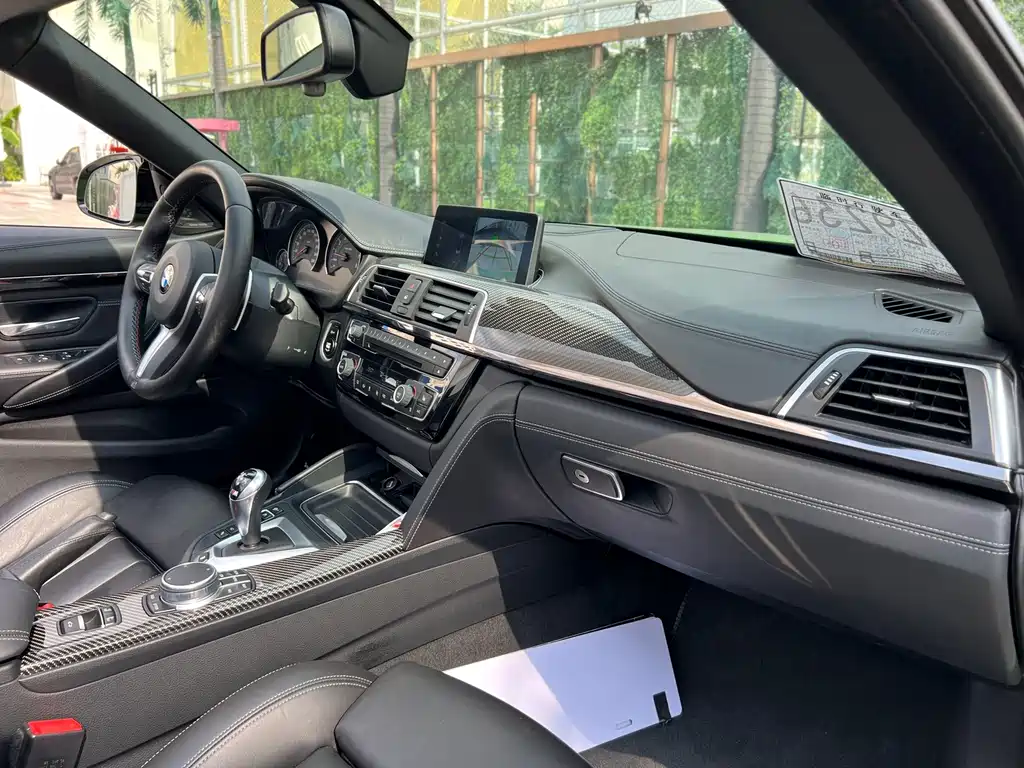 BMW M4 — миниатюра 16