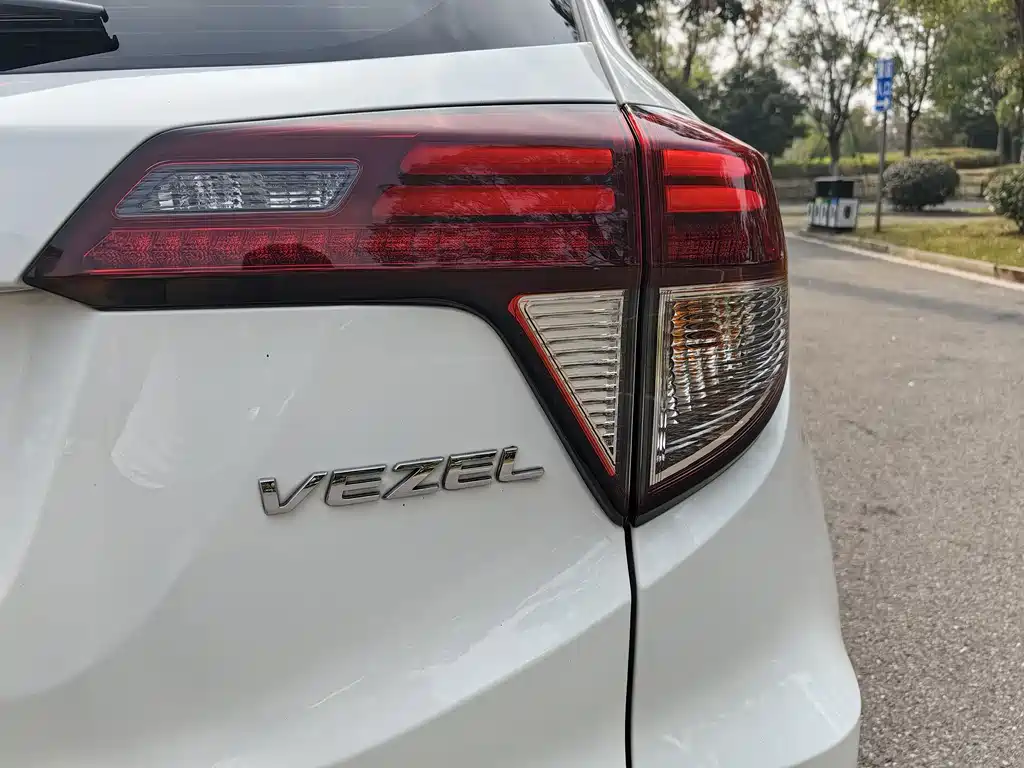 Honda Vezel — миниатюра 16