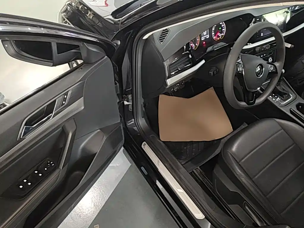 Volkswagen Lavida — миниатюра 16