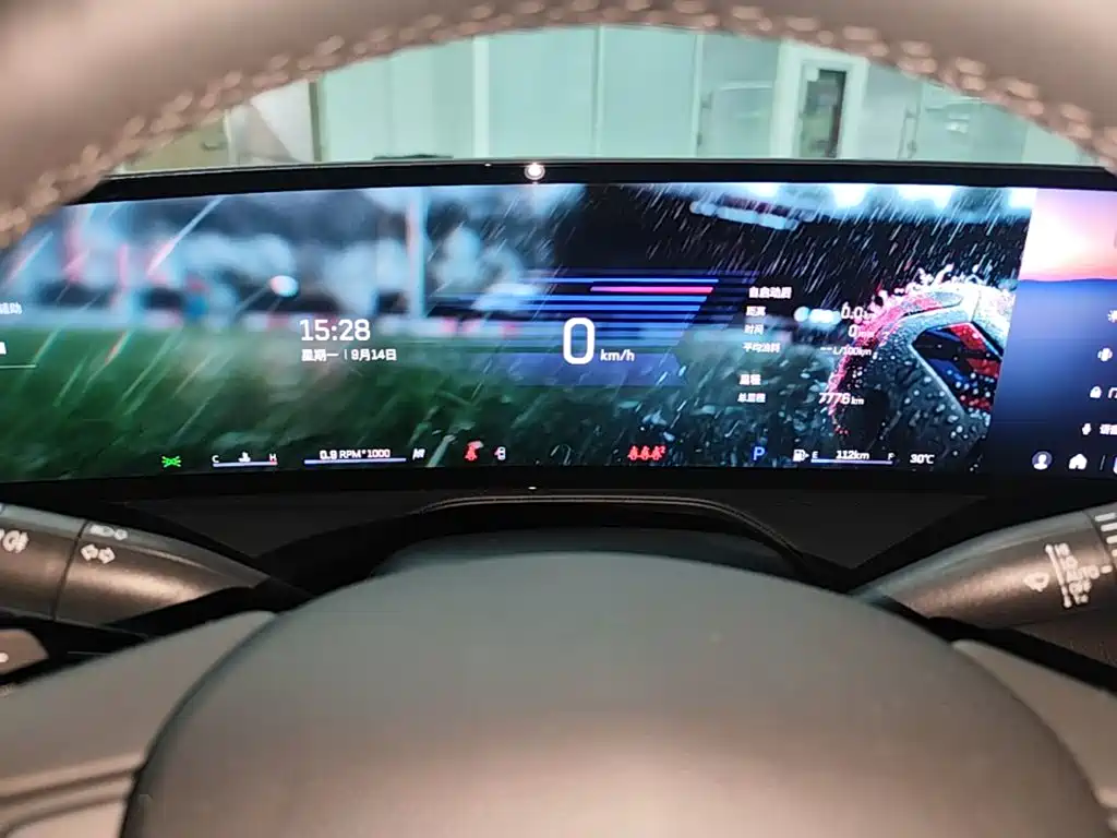 Cadillac CT5 — миниатюра 12