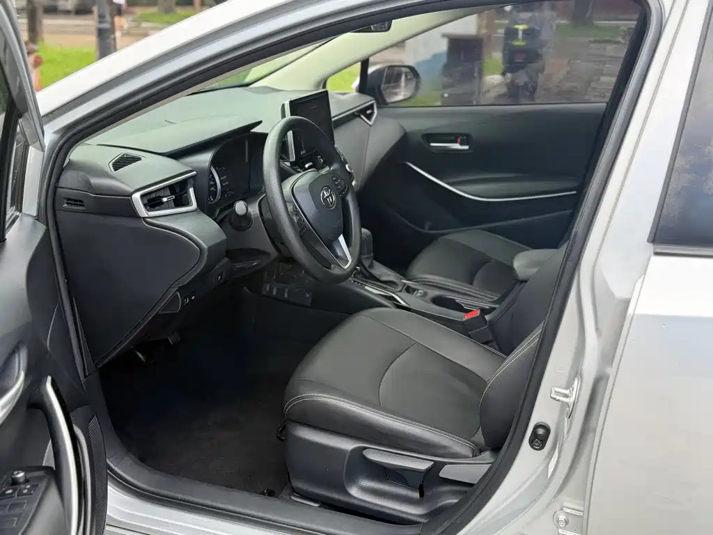 Toyota Corolla — миниатюра 15