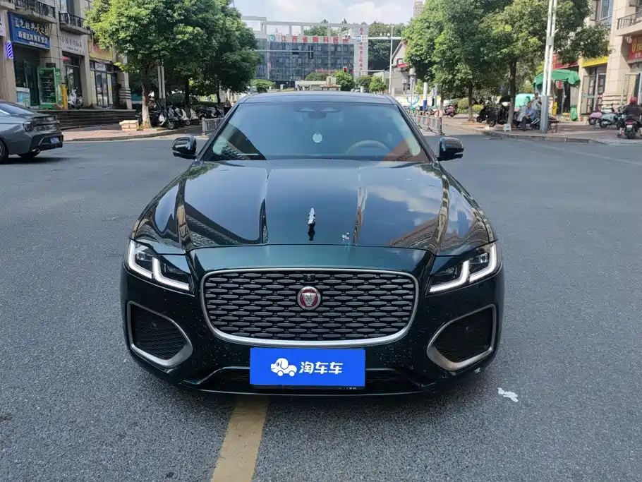 Jaguar XFL — миниатюра 2