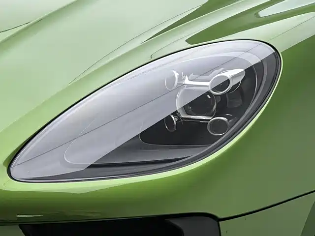 Porsche Macan — миниатюра 17