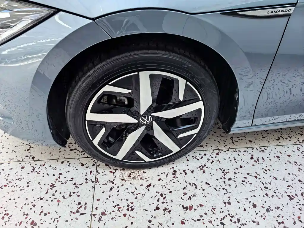 Volkswagen Lamando Lamando L 280TSI DSG Cool Hot Edition, фото 18