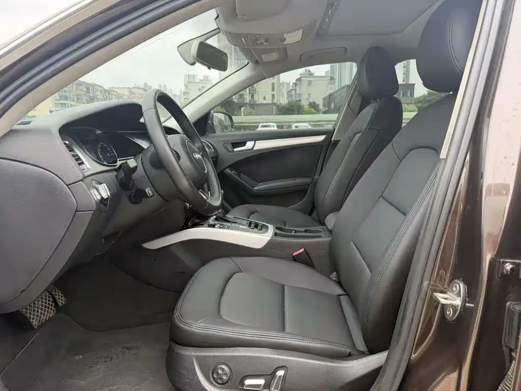 Audi A4L — миниатюра 4