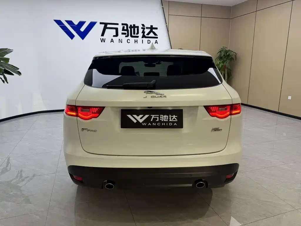 Jaguar F-PACE — миниатюра 5